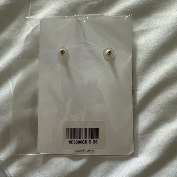 12th Tribe Gold Chain Earrings - Picture 4 of 4